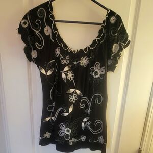 Black and silver flower top